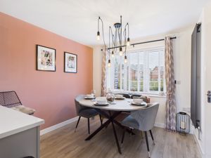 Dining Room- click for photo gallery